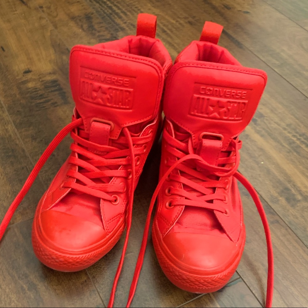 Red converse All star snickers